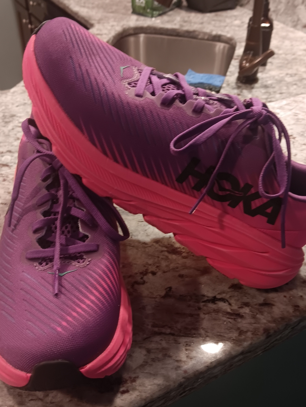 Hoka RINCON 3